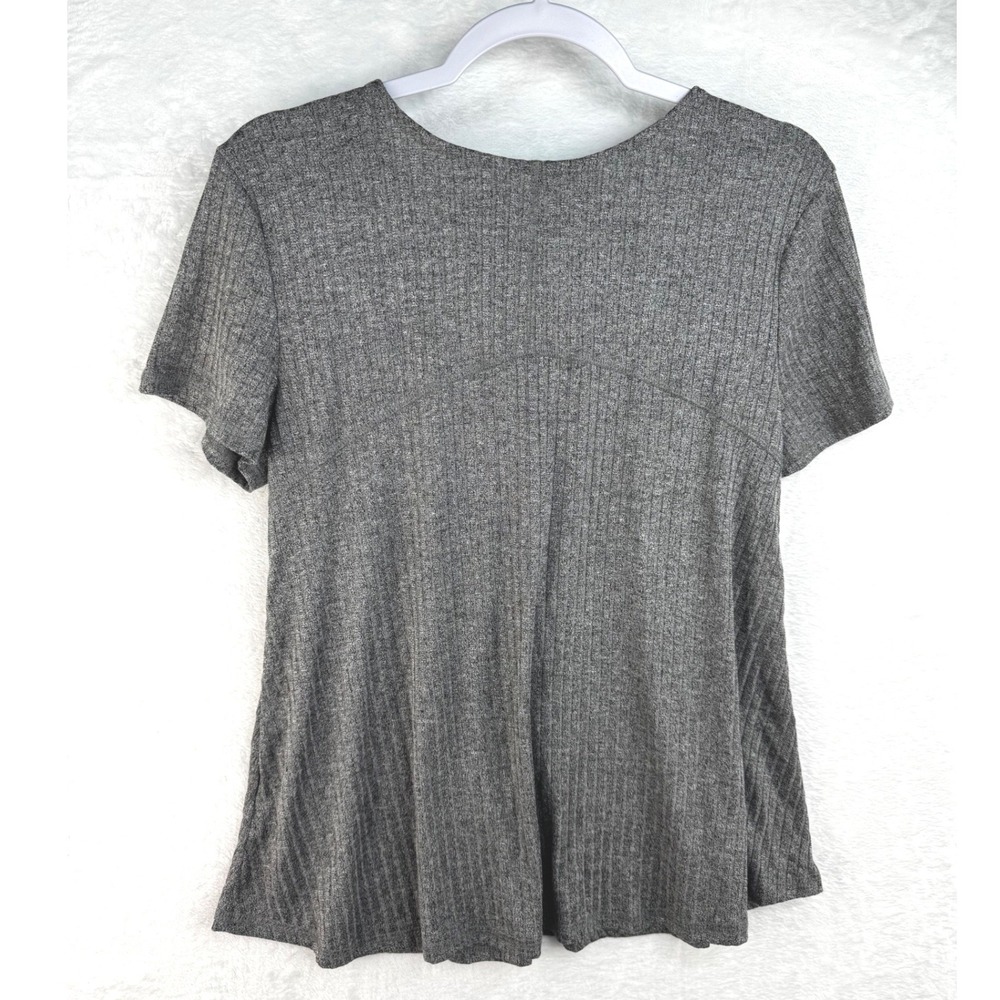 Live To Be Spoiled Womens Large Grey Ribbed Lace Up V-Neck Short Sleeve Top - Picture 8 of 8
